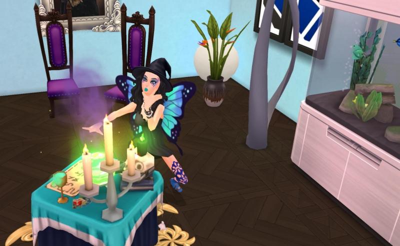 Plus d’informations sur «&nbsp;wacky butterfly witch&nbsp;»