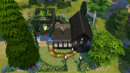 Plus d’informations sur «&nbsp;Forest Eco House&nbsp;»